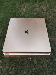 Playstation 4 golden edition