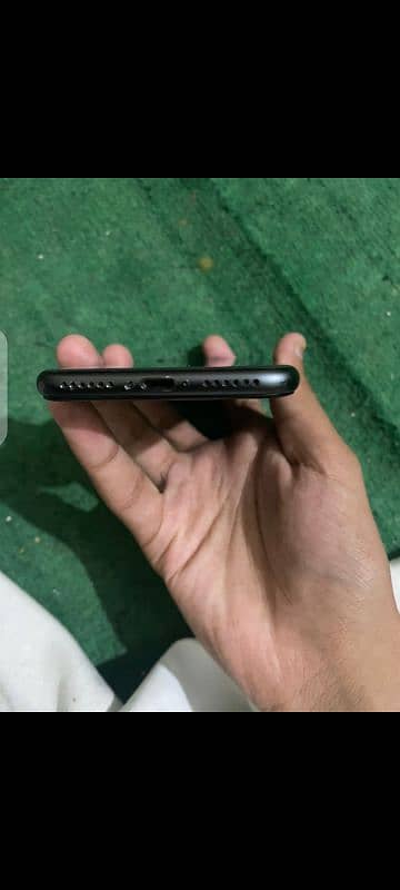 iphone 8 64/Gb 03175410041 whatsapp number 3