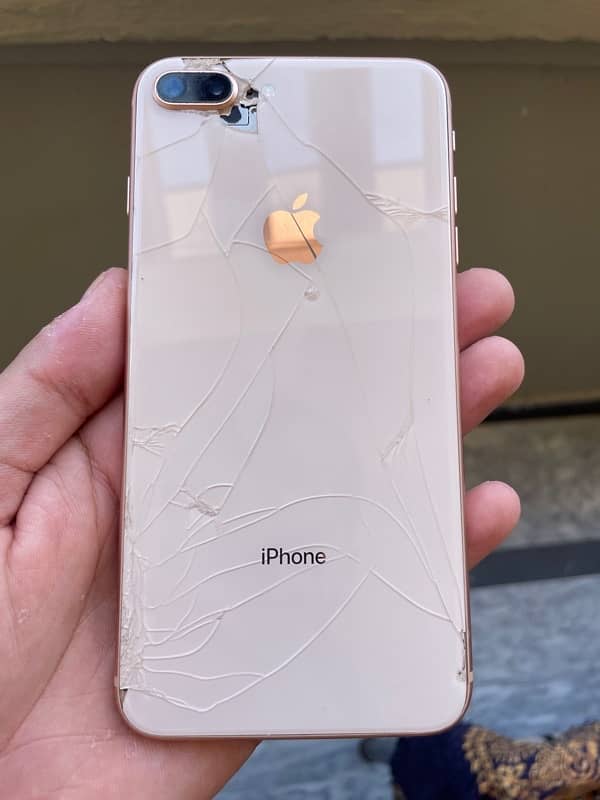 iPhone 8 plus pta 1