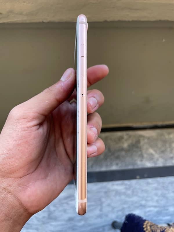 iPhone 8 plus pta 4