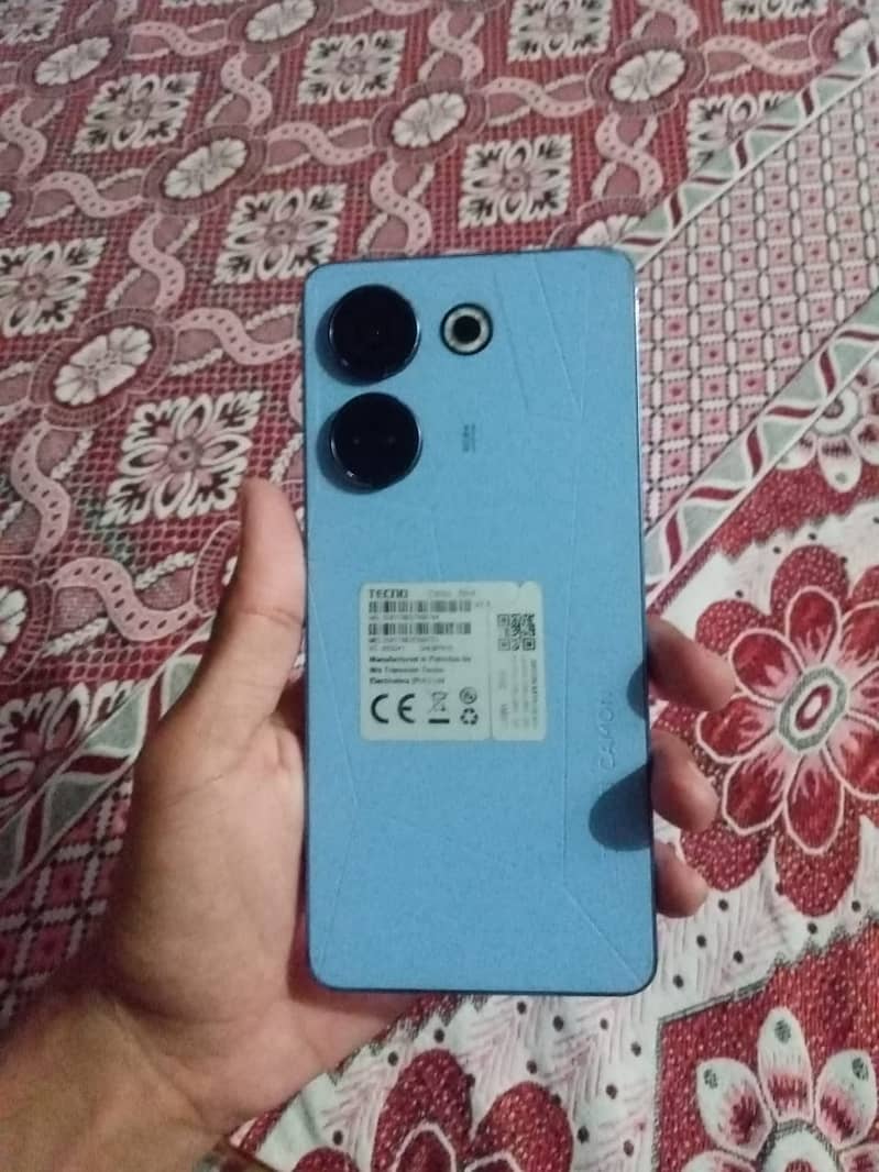 Tecno camon 20 8/256 for sale. 1