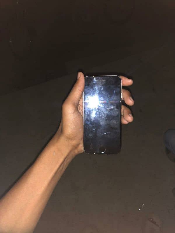 Apple iphone 6 10/9 condition non pta 6