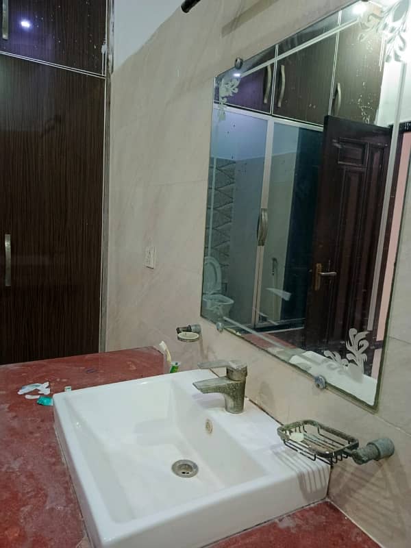 2 KANAL HOUSE FOR SALE IN GARDEN TOWN BABER BLOCK 16