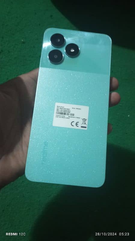 Realme C51 4/4 128 gb 1