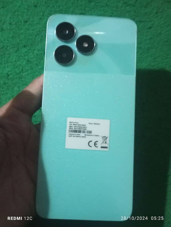 Realme C51 4/4 128 gb 7