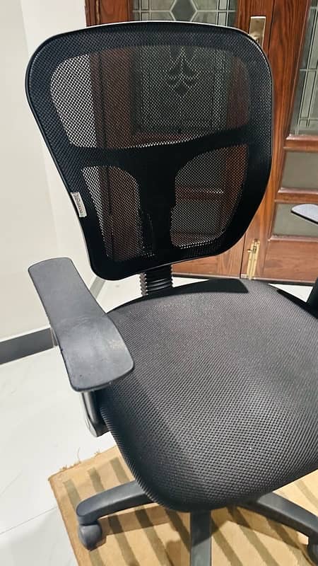 Interwood Office chair 1