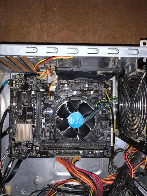 i7 6th gen (6700) Gaming PC 2