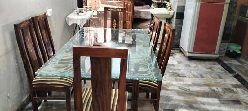 6 Seater Dinning Table 2