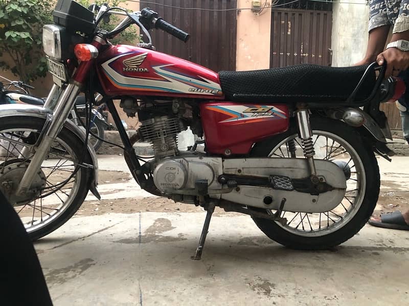 Honda 125 2016 model very good condition 3