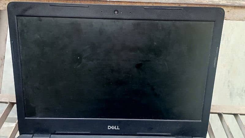 Dell Latitude 3490 2