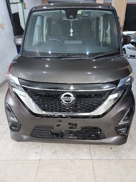 Nissan Roox  highway star hybrid 20/24 19