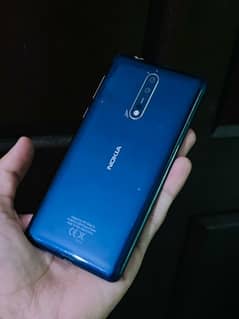 Nokia 8