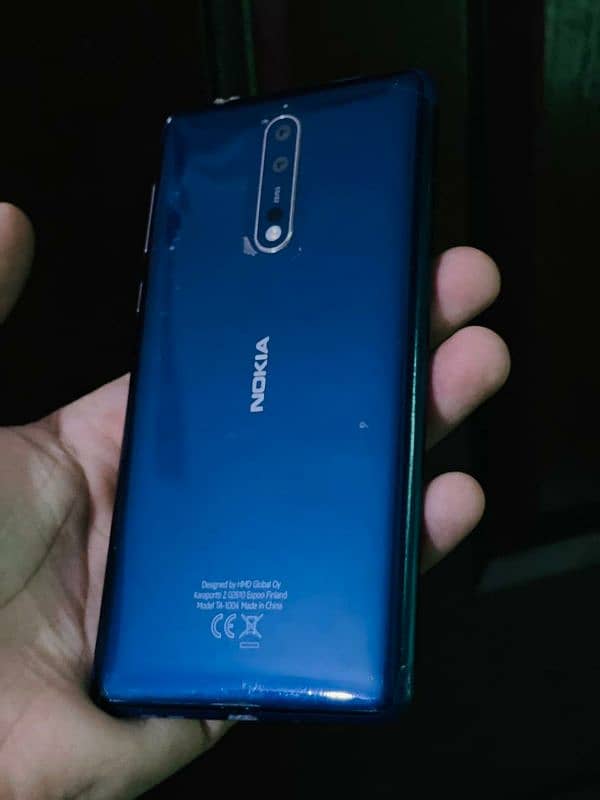 Nokia 8 2