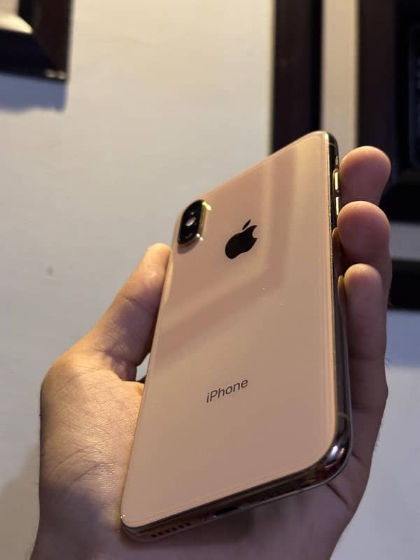 iphone xs 2