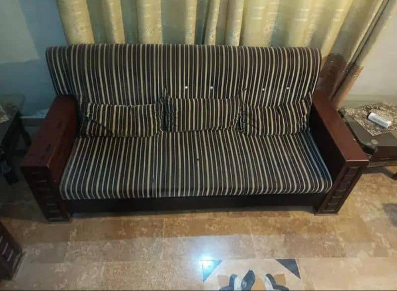 5 seatr sofa set 3