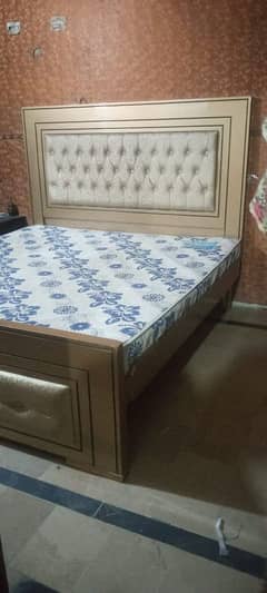 bad with mattress 03216564792