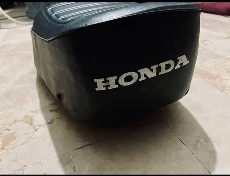 Original Honda CG 125 Genuine Seat 0