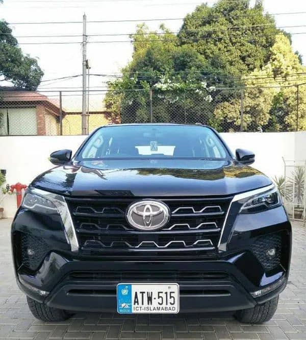 Rent A Car Land Cruiser V8 ,Corolla , Audi, VIGO , REVO , KIA Sportage 4