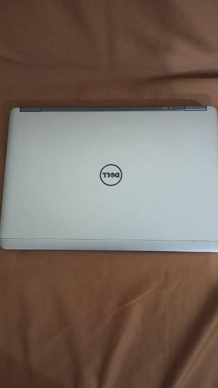 Dell latitude E7440 core i7 Full okay condition 1