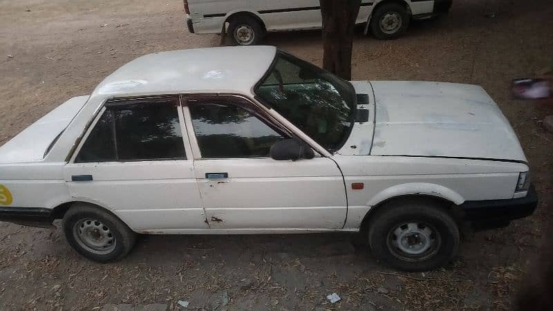 Nissan Sunny 1988 1