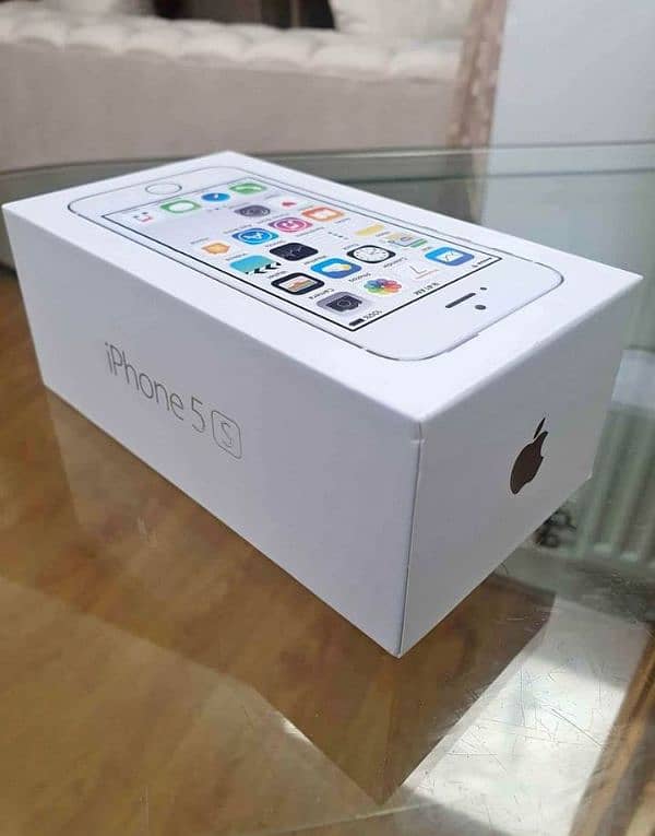 iPhone 5S/64/gb PTA approved 0340=7084=626 my WhatsApp number 5