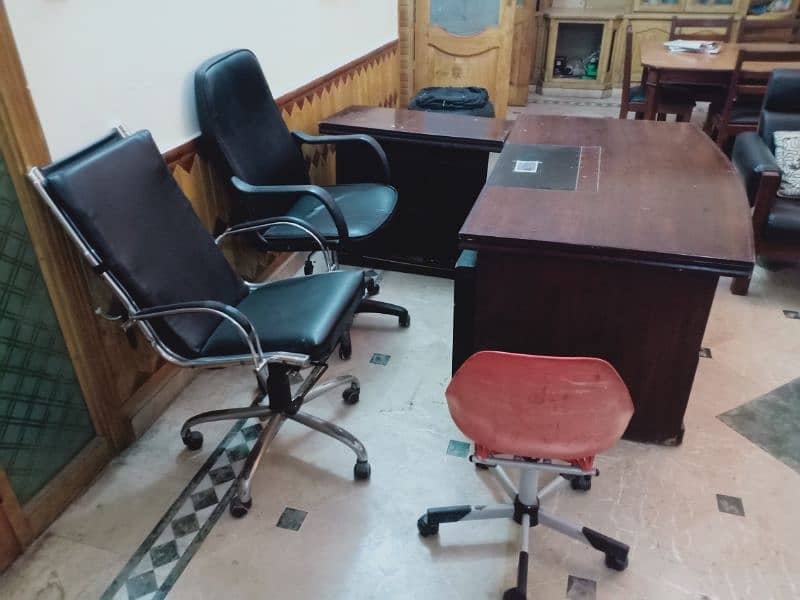 Office table and three office chairs collectively for sale 3