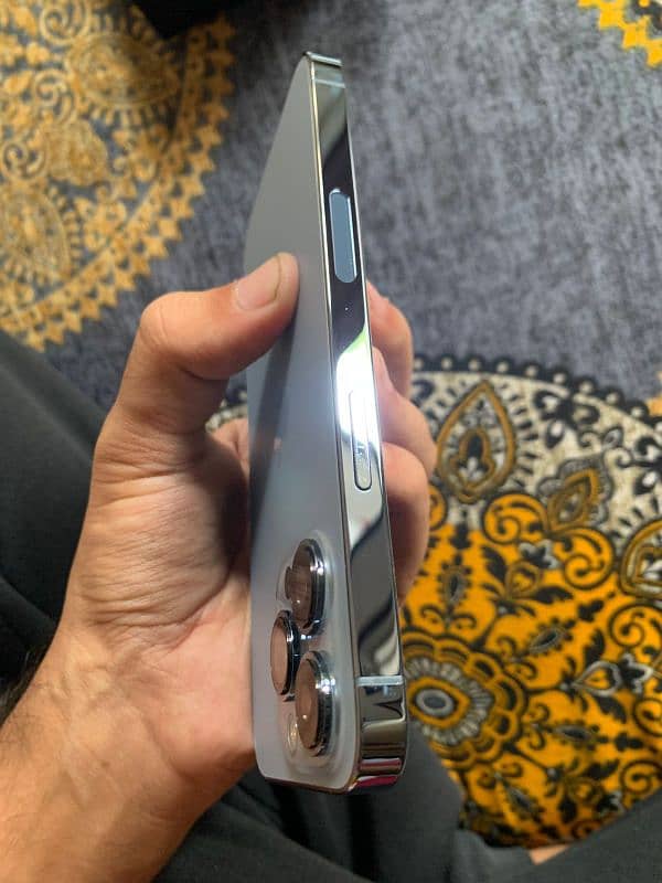 iPhone 11 Pro Non-PTA 1