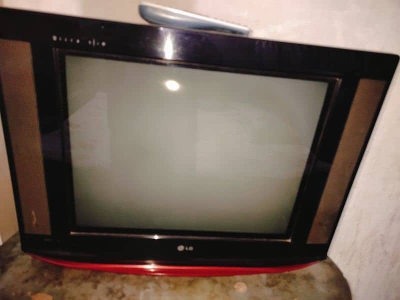 L. G Ultra Slim Television 1