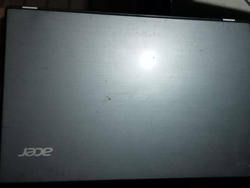 Acer laptop core i3 Rd 4th generation condition All ok 9