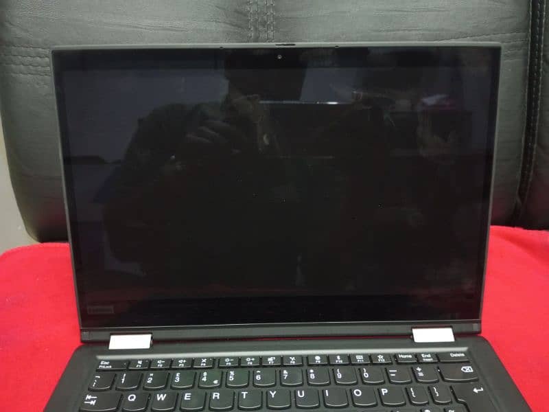 Lenovo Yoga X390 i5-8th Generation 2