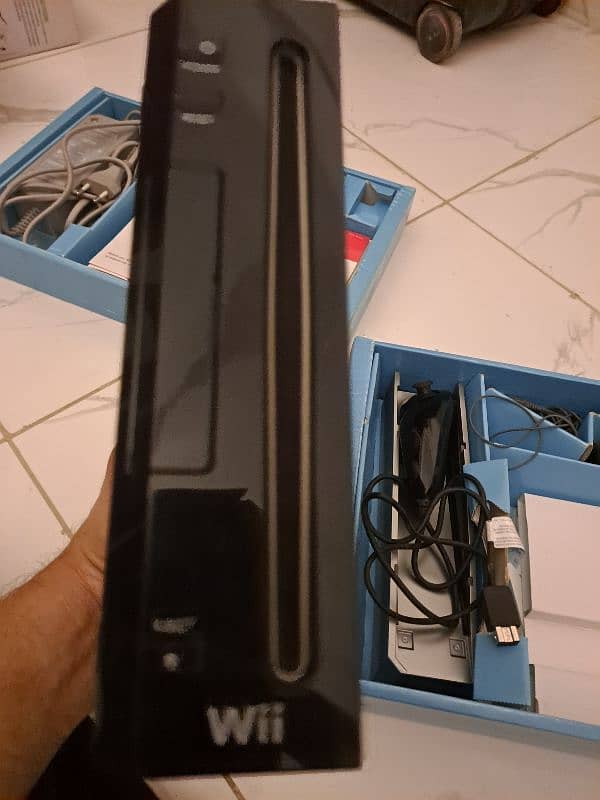 Nintendo Wii never used,  just as it is when brought 14