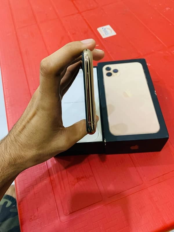 iPhone 11 pro max PTA Approved 5