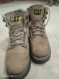 Caterpillar boots / Cat shoes