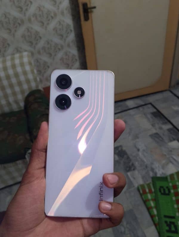 Infinix hot 30 4