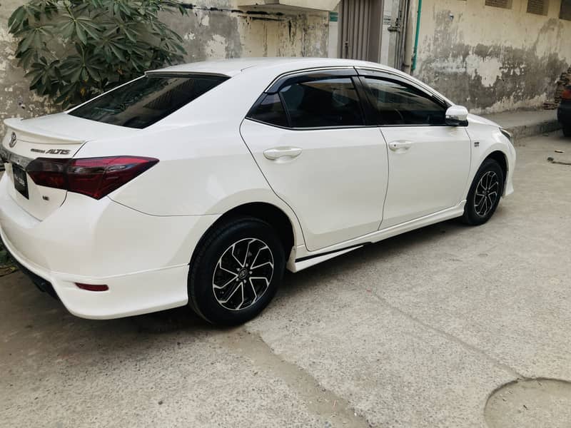 Toyota Corolla Altis 2016 1.6 2