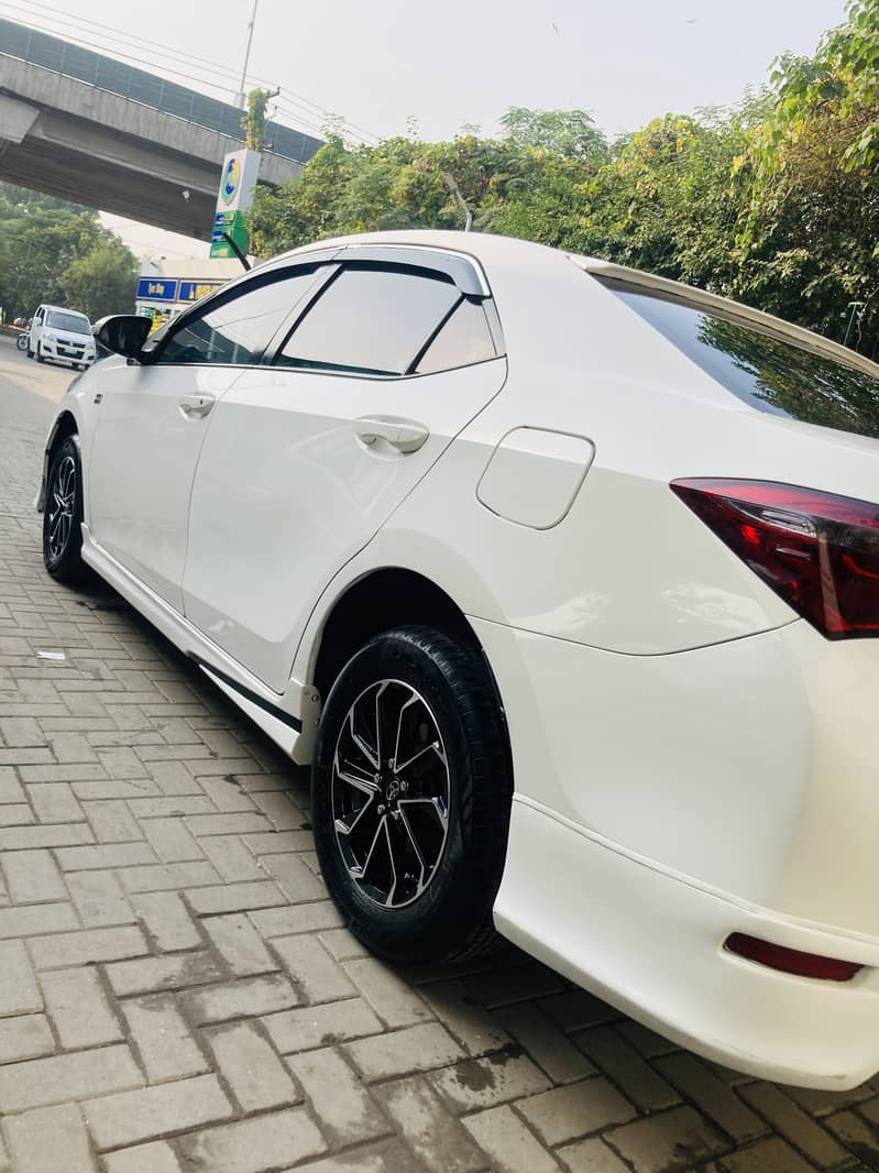 Toyota Corolla Altis 2016 1.6 3