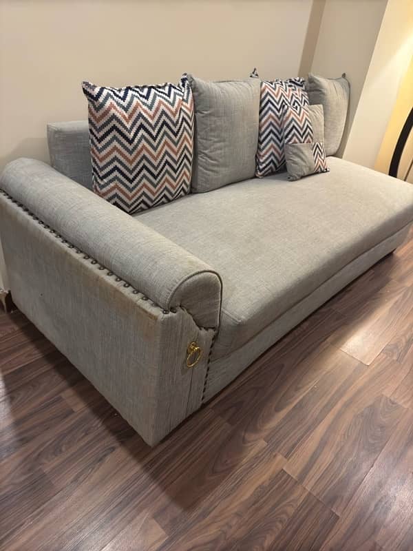 7 seater / L shape sofa 3