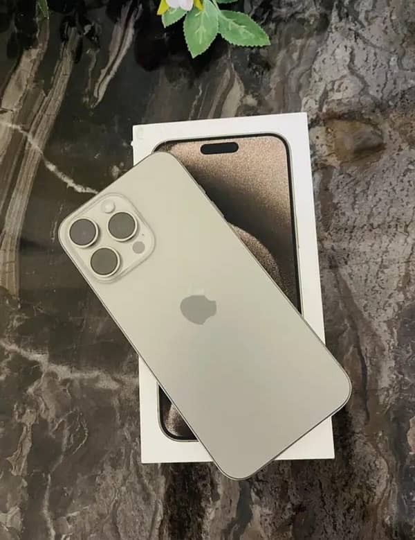 iphone 15 Pro (128gb) 0