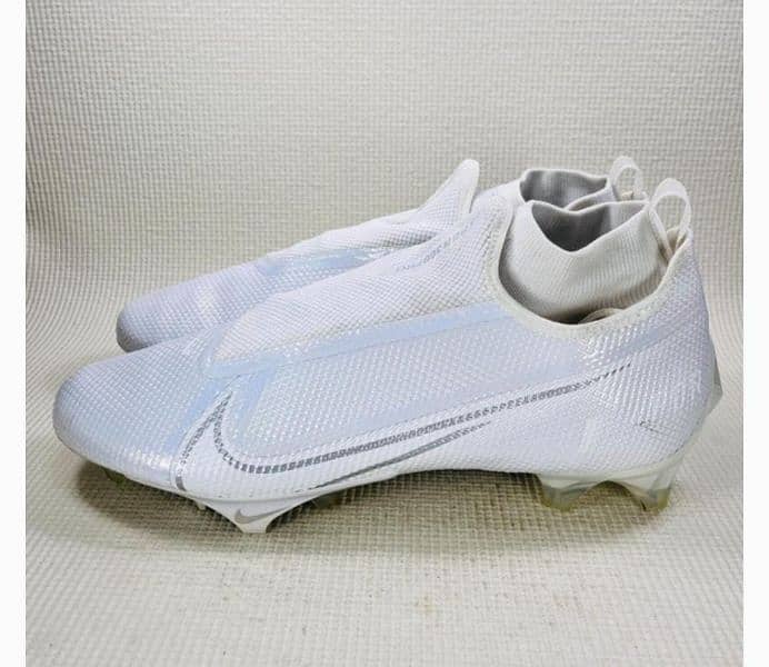 Nike Ghost Lace football shoes 1