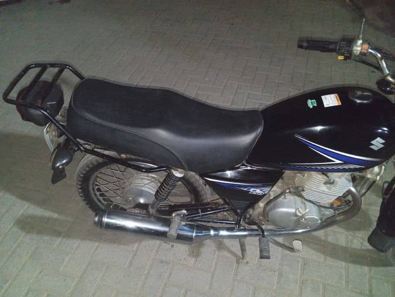 suzuki gs 150 for sell 2