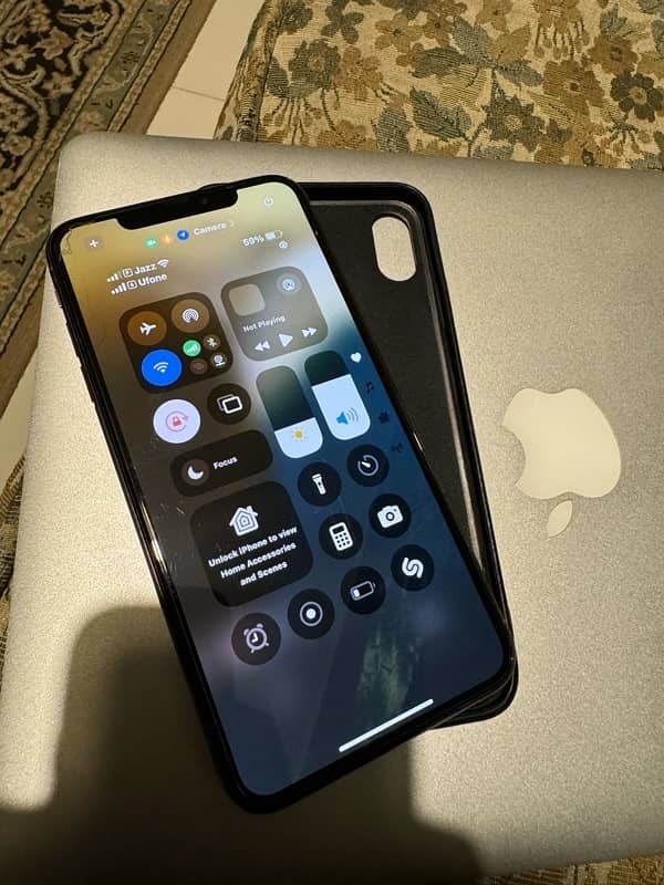 iPhone Xs Max 256 GB PTA Approved 1