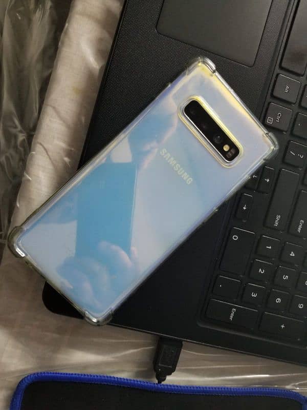 Samsung S10 plus 2