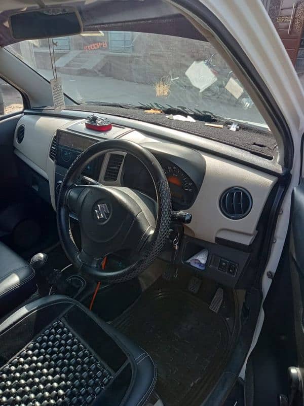 Suzuki Wagon R 2018 1