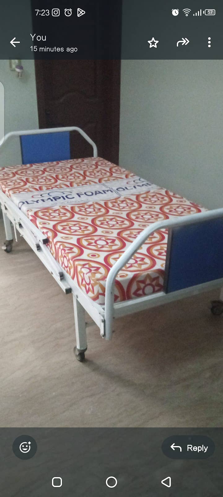 10/10 medical bed for sale. Iron manually working. 1