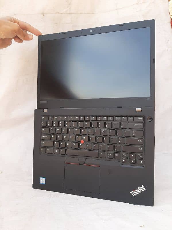 Lenovo ThinkPad Ultra Slim -  i5,   7th 2