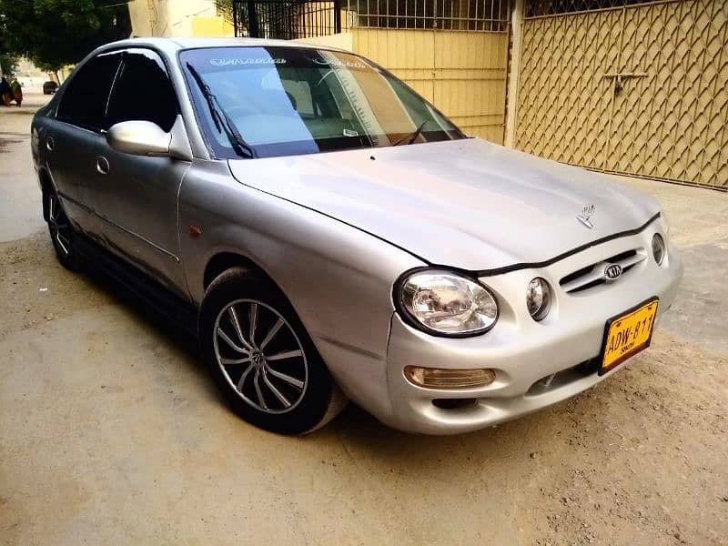 KIA Spectra 2002 1