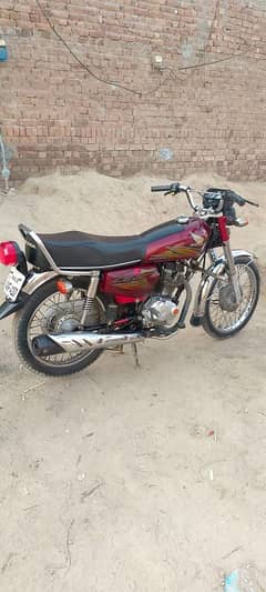 Honda 125 Motor Bike 03096464343