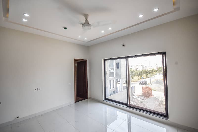 5 Marla Brand New Designer House For Sale In DHA Phase 9 Town 22