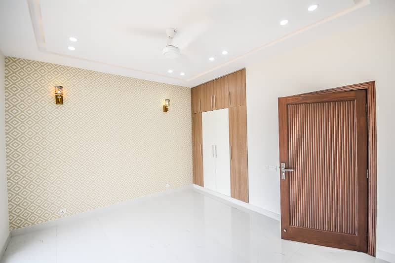 5 Marla Brand New Designer House For Sale In DHA Phase 9 Town 24