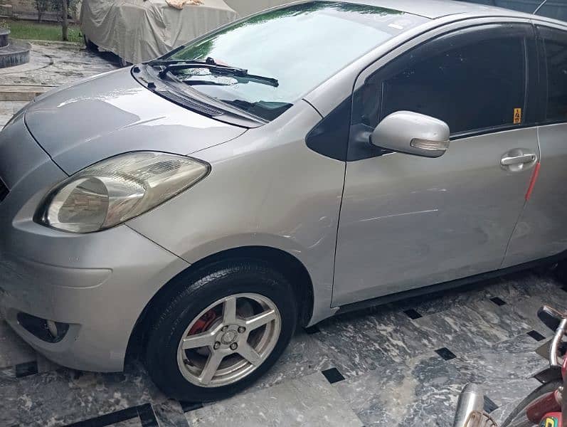 Toyota Vitz 2009 6